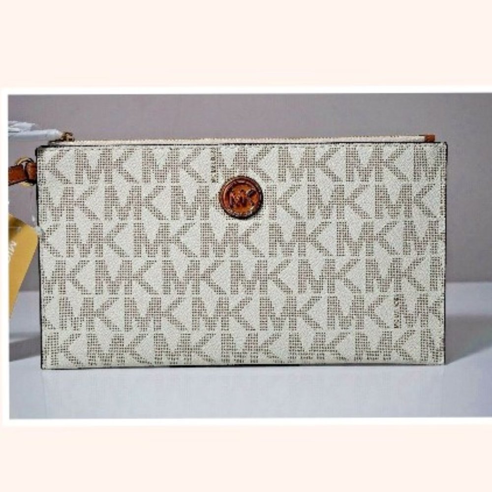 Michael Kors Fulton Vanilla Signature Large Zip Clutch Wristlet Purse